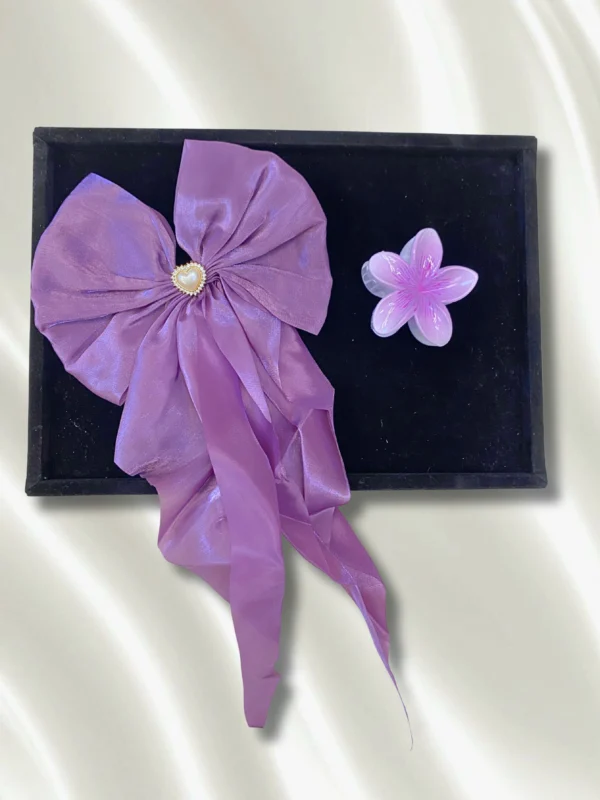 Midnight Pearl Bow