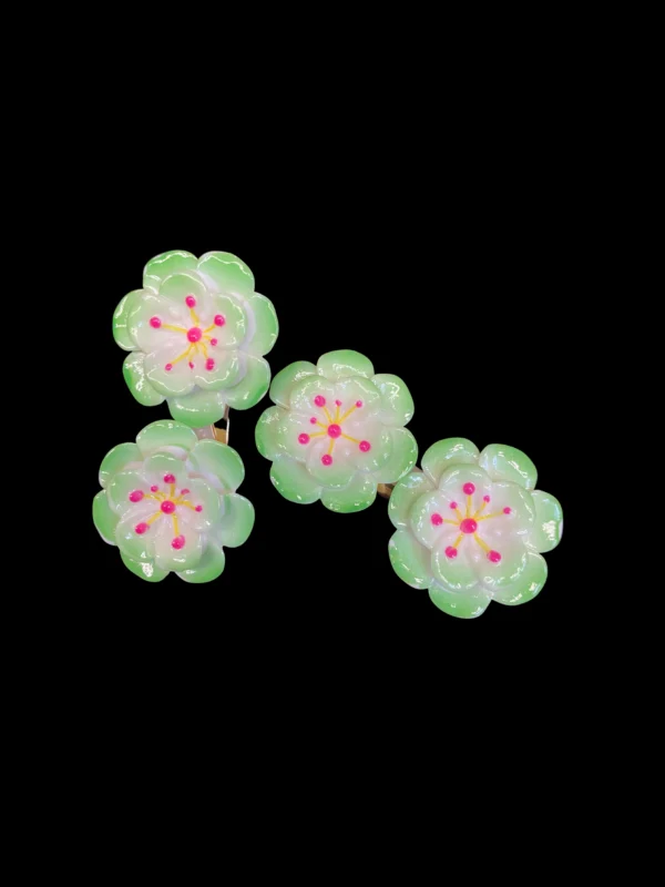 Mint Glow Clip