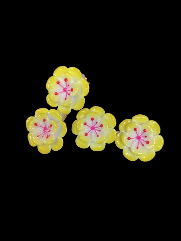 Sunny Glow Clip